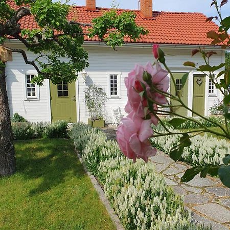 Stenkullens Gardshus Borensberg Esterno foto